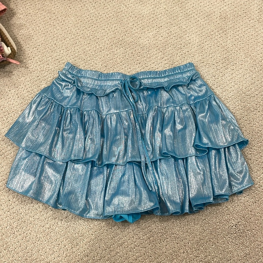 Day and moon skirt that is blue shimmery size medium!!!